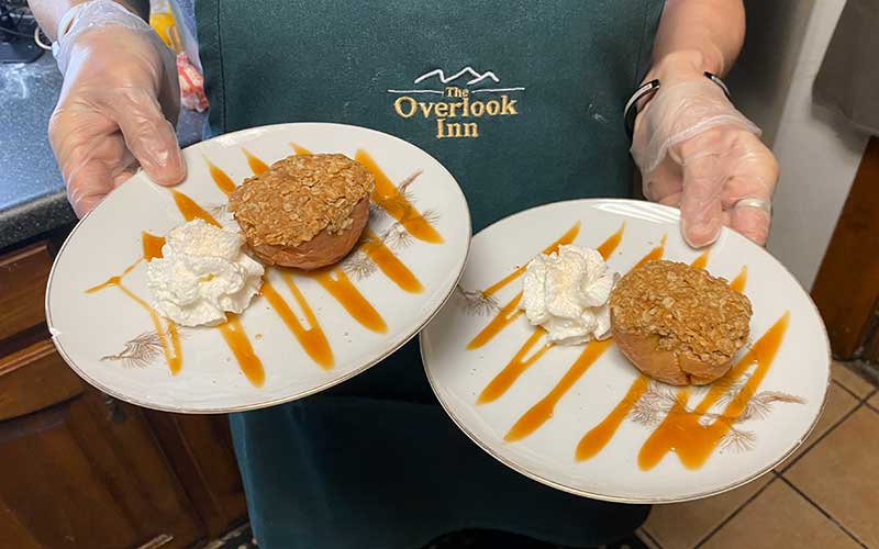 caramapples dessert at the overlook inn