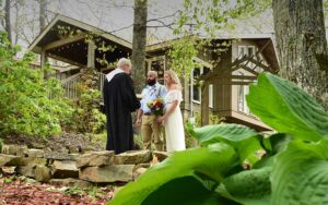 wedding ceremony in the north georgia mountains